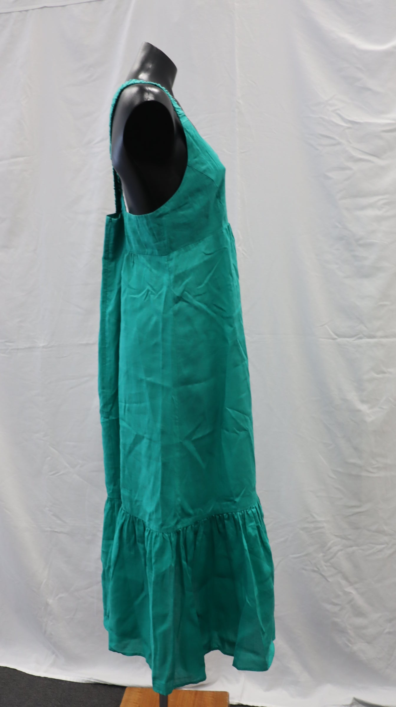Veronika Maine Midi Dress 10