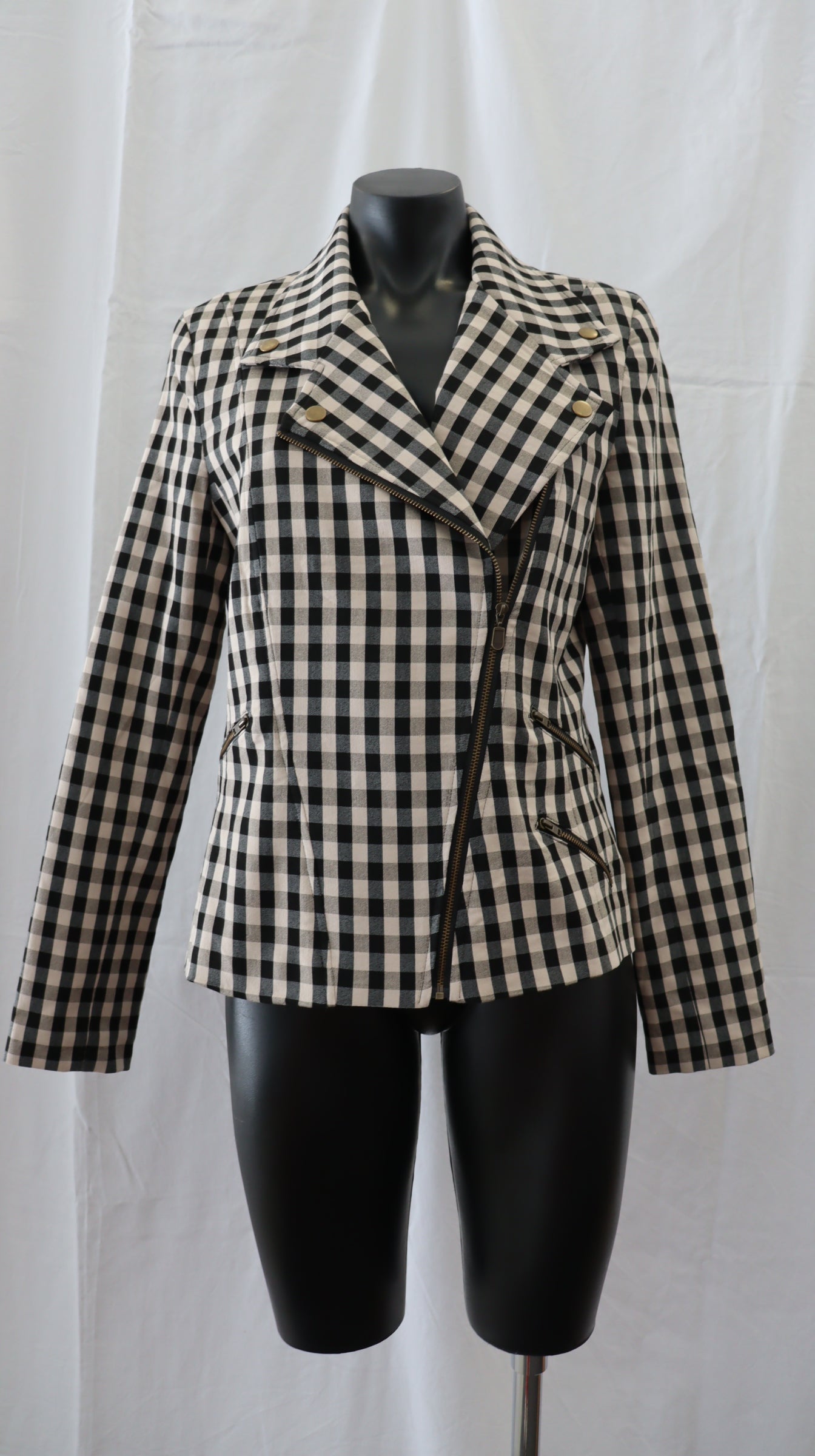 REPERTOIRE Jacket 12