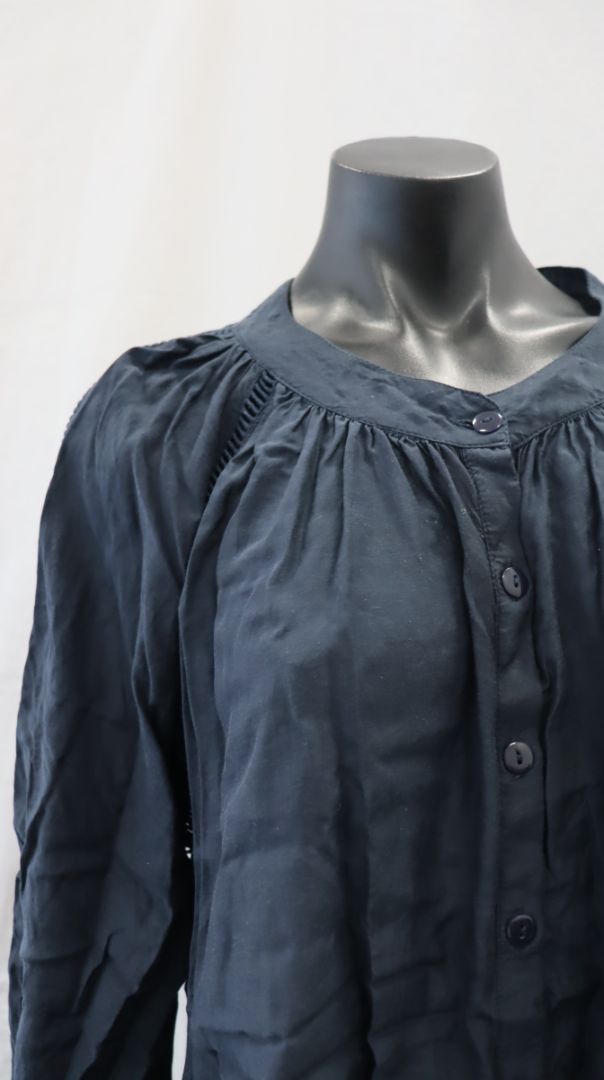 B L A K L U X E Blouse 14