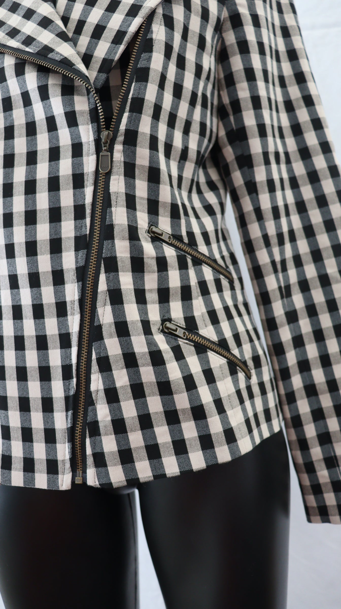 REPERTOIRE Jacket 12