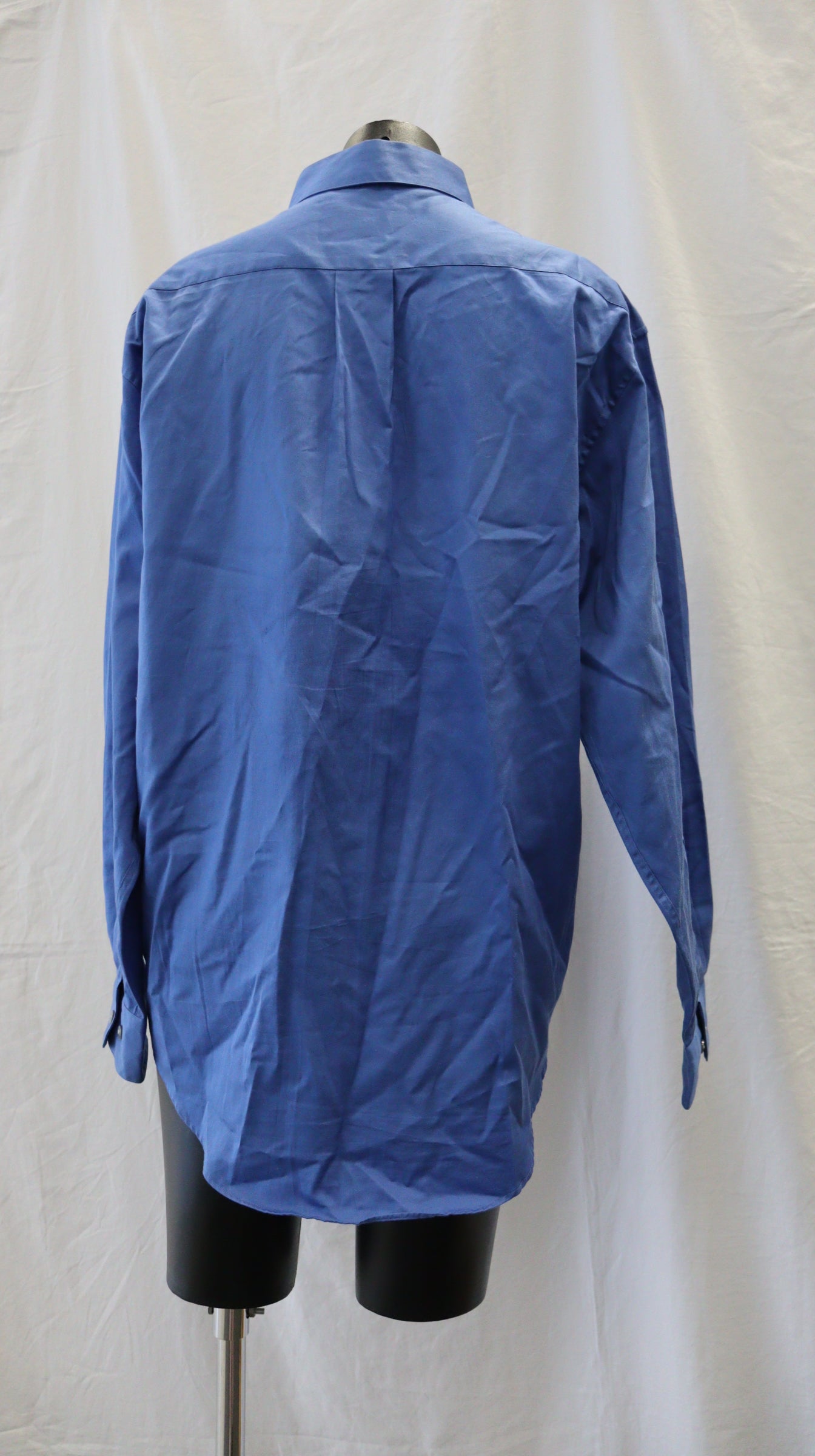 Perry Ellis Button Up Mens L