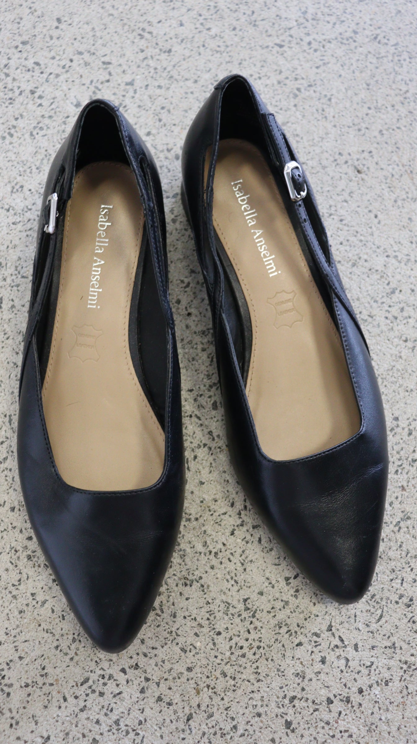 Isabella Anselmi Flats 37