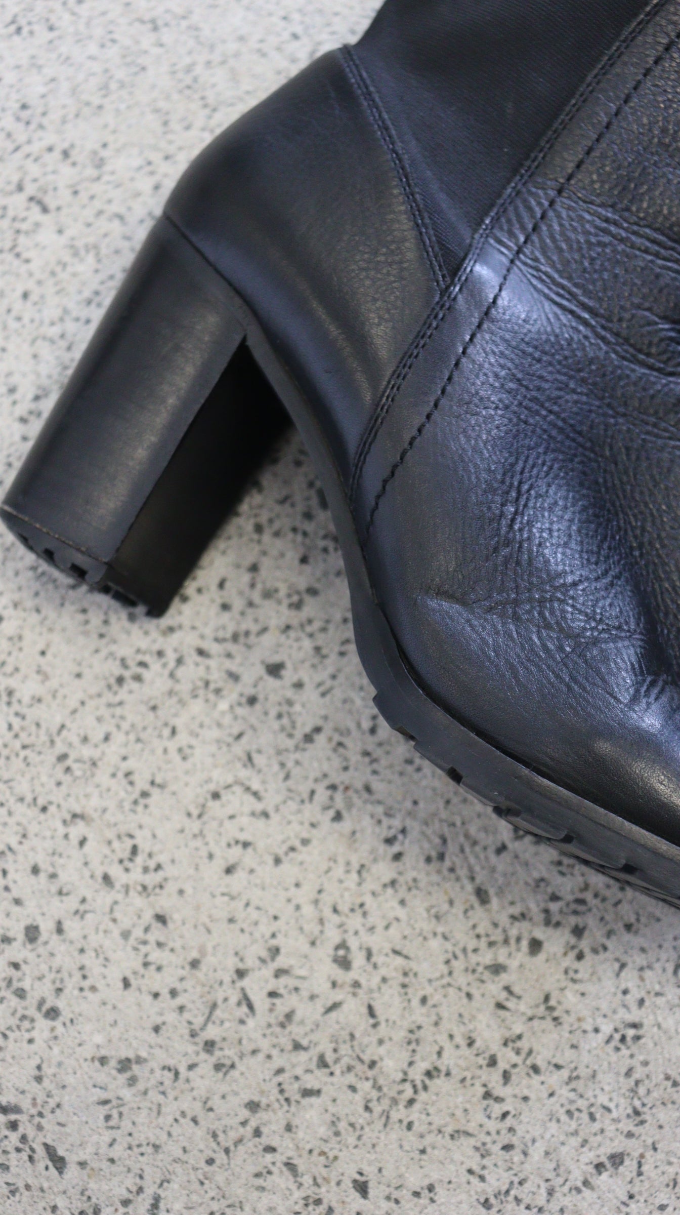 WITCHERY Boots 41