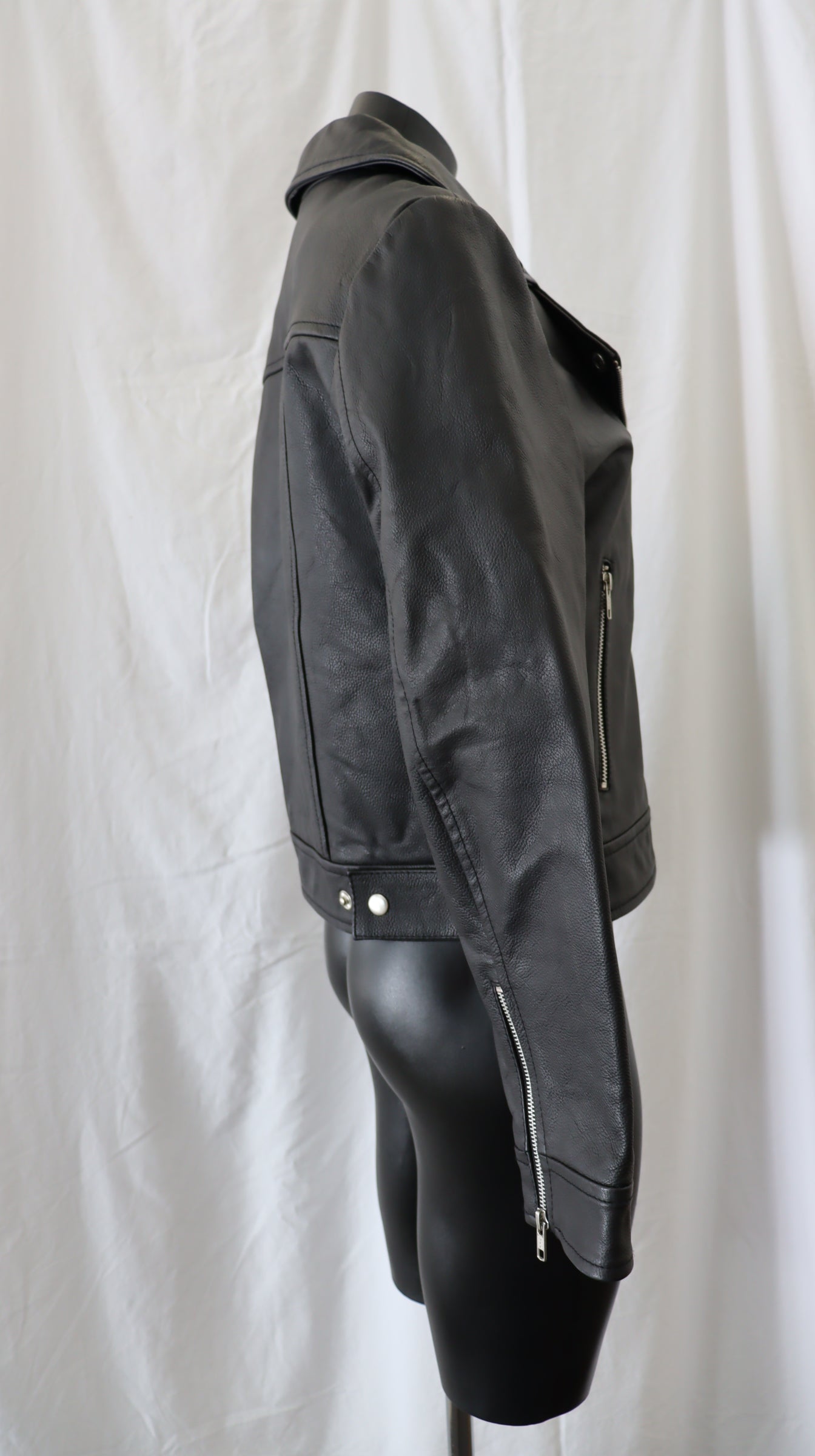 moochi Jacket 8