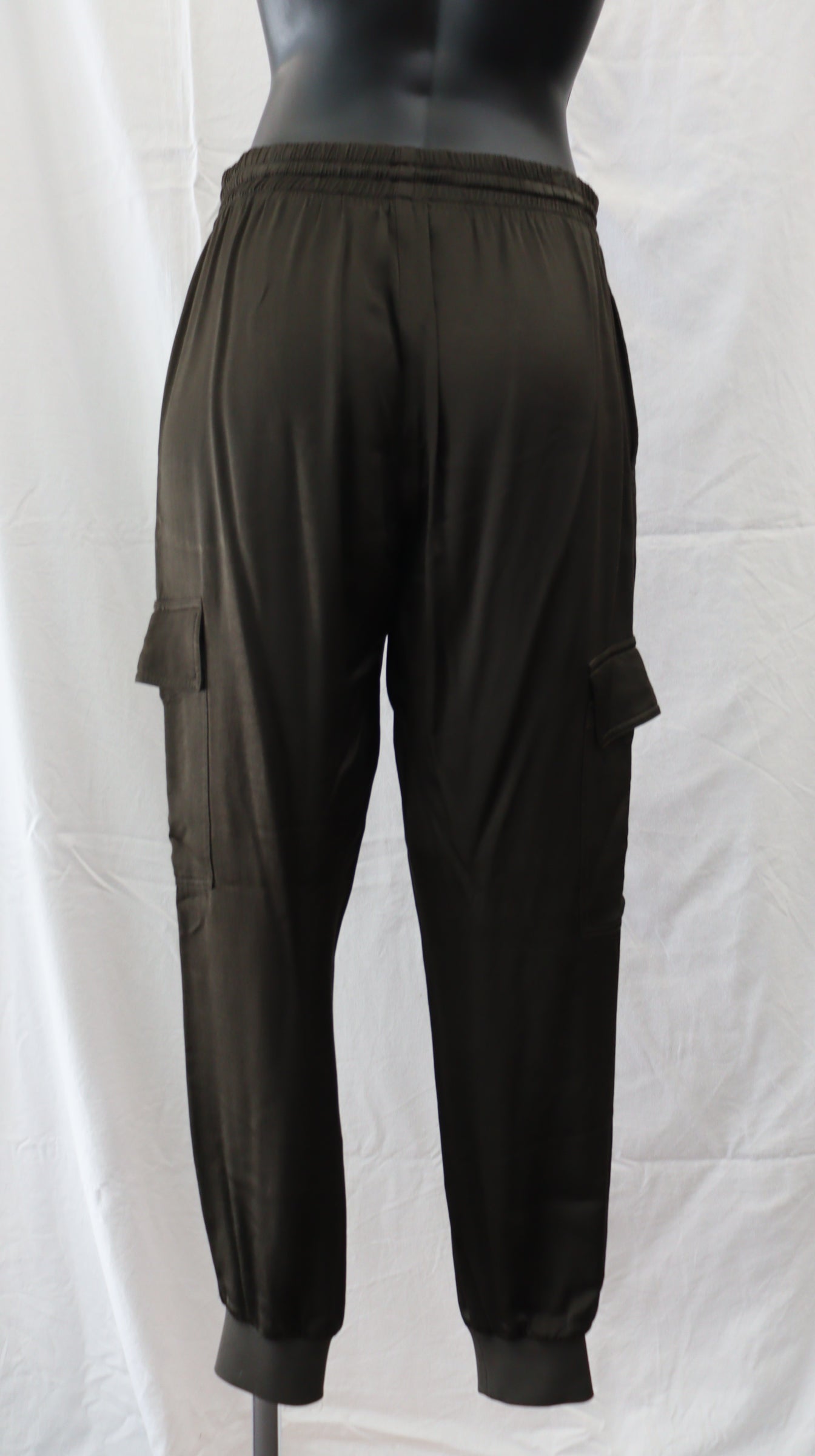 M A X Pants 8