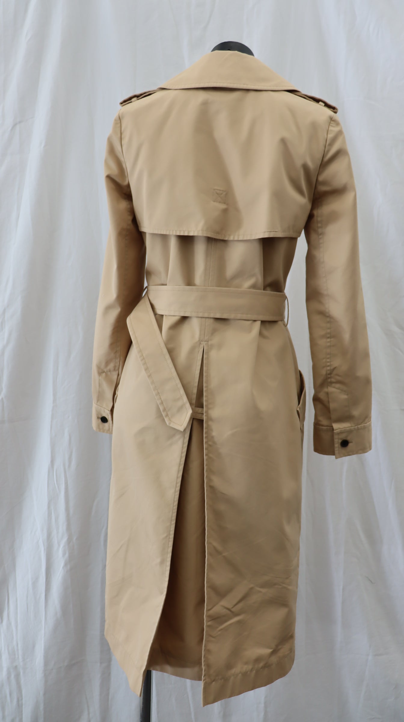 karen walker Coat 4