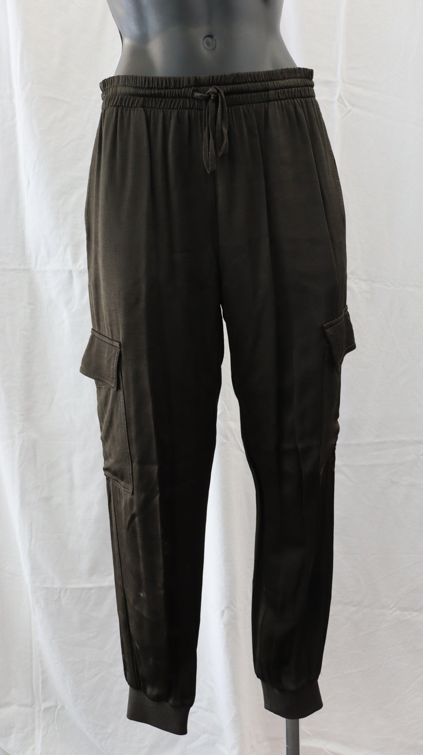 M A X Pants 8