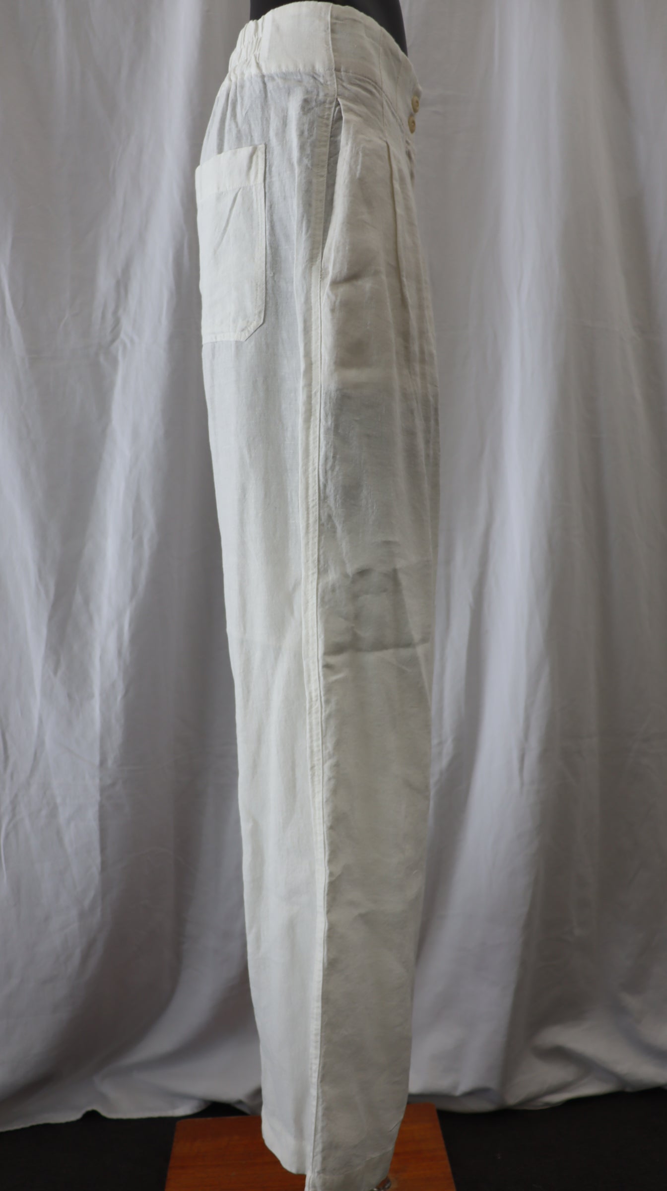 R.M.WILLIAMS Pants 10