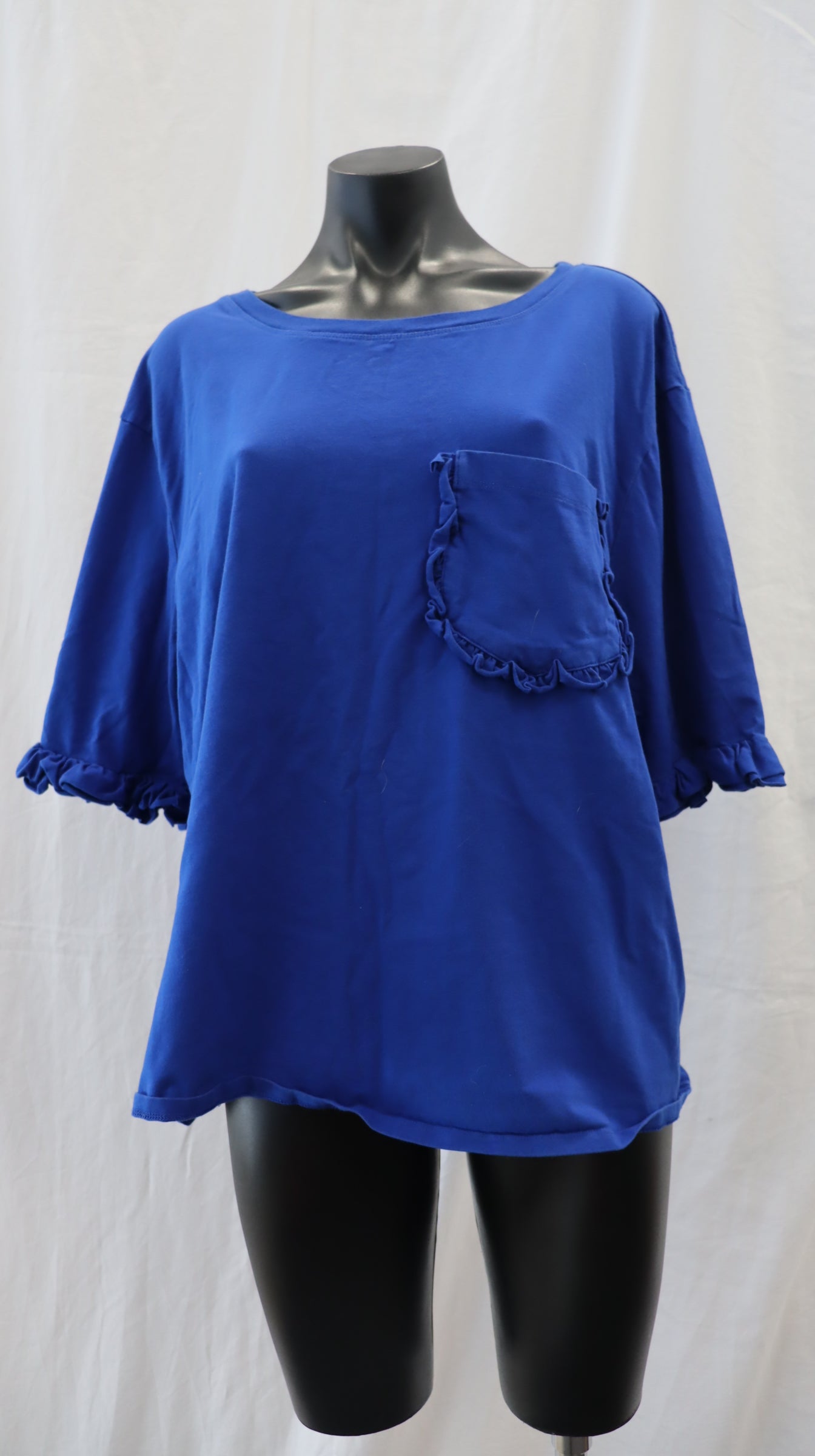 CURATE Tee XL