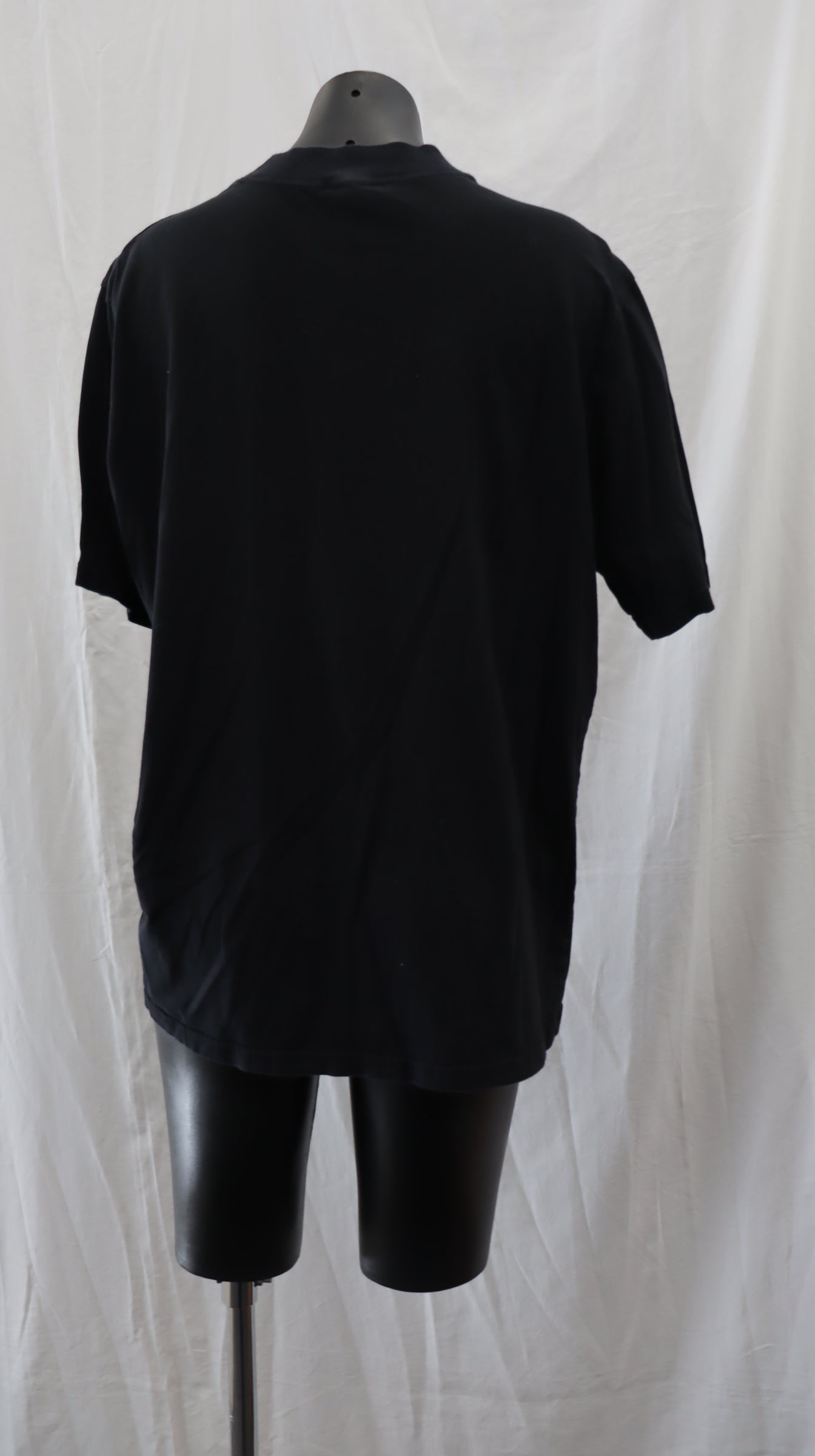 VIKTORIA WOODS Tee 12