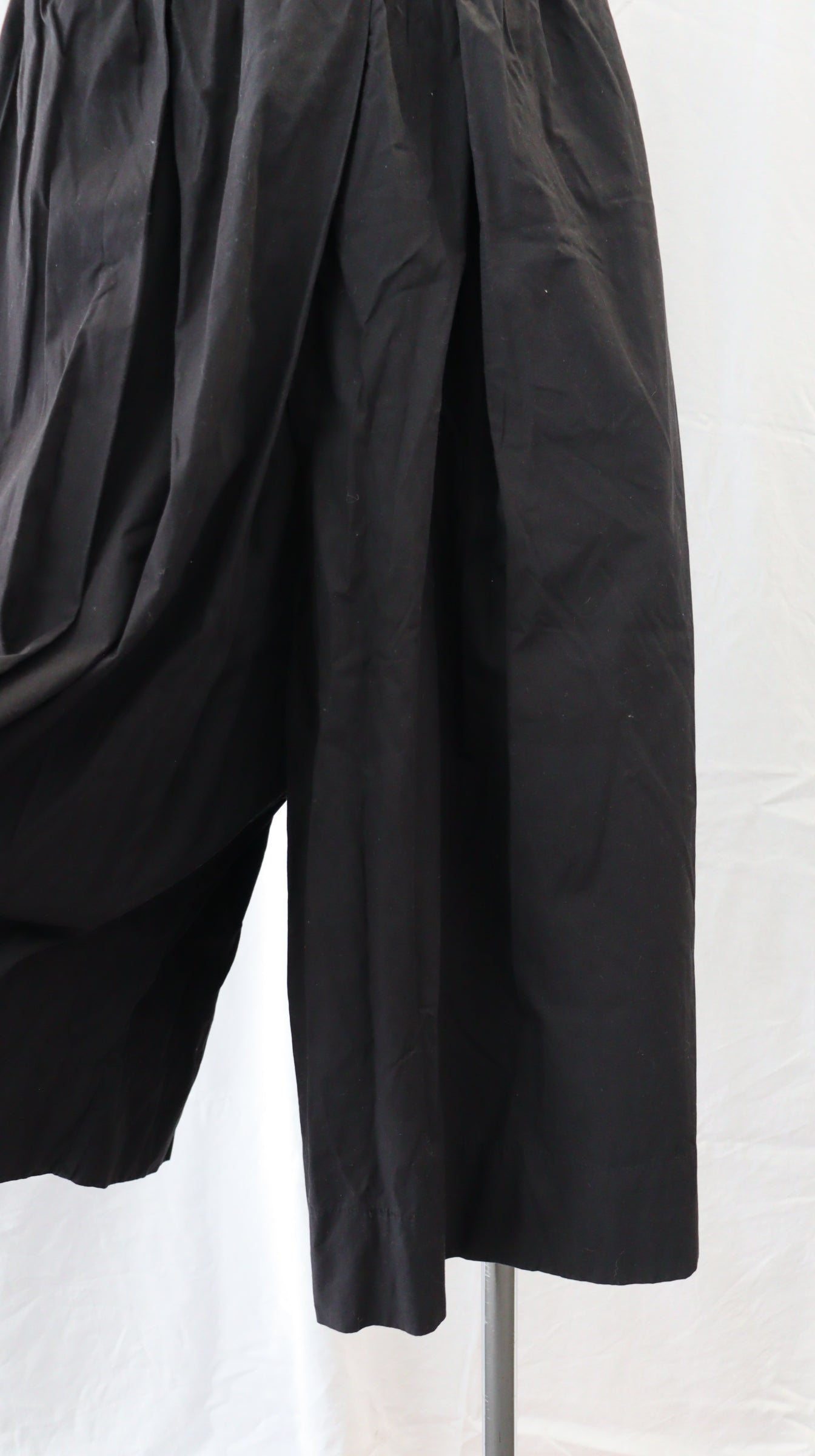 kowtow Pants xs