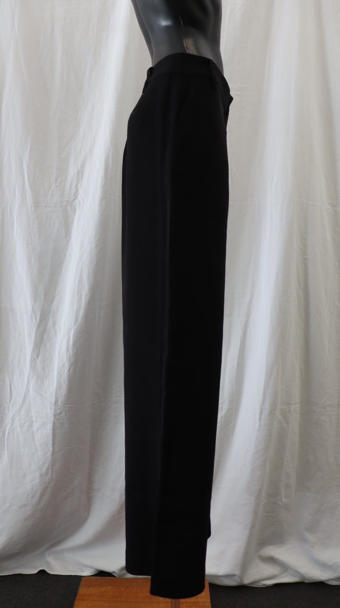 M A X Pants 12