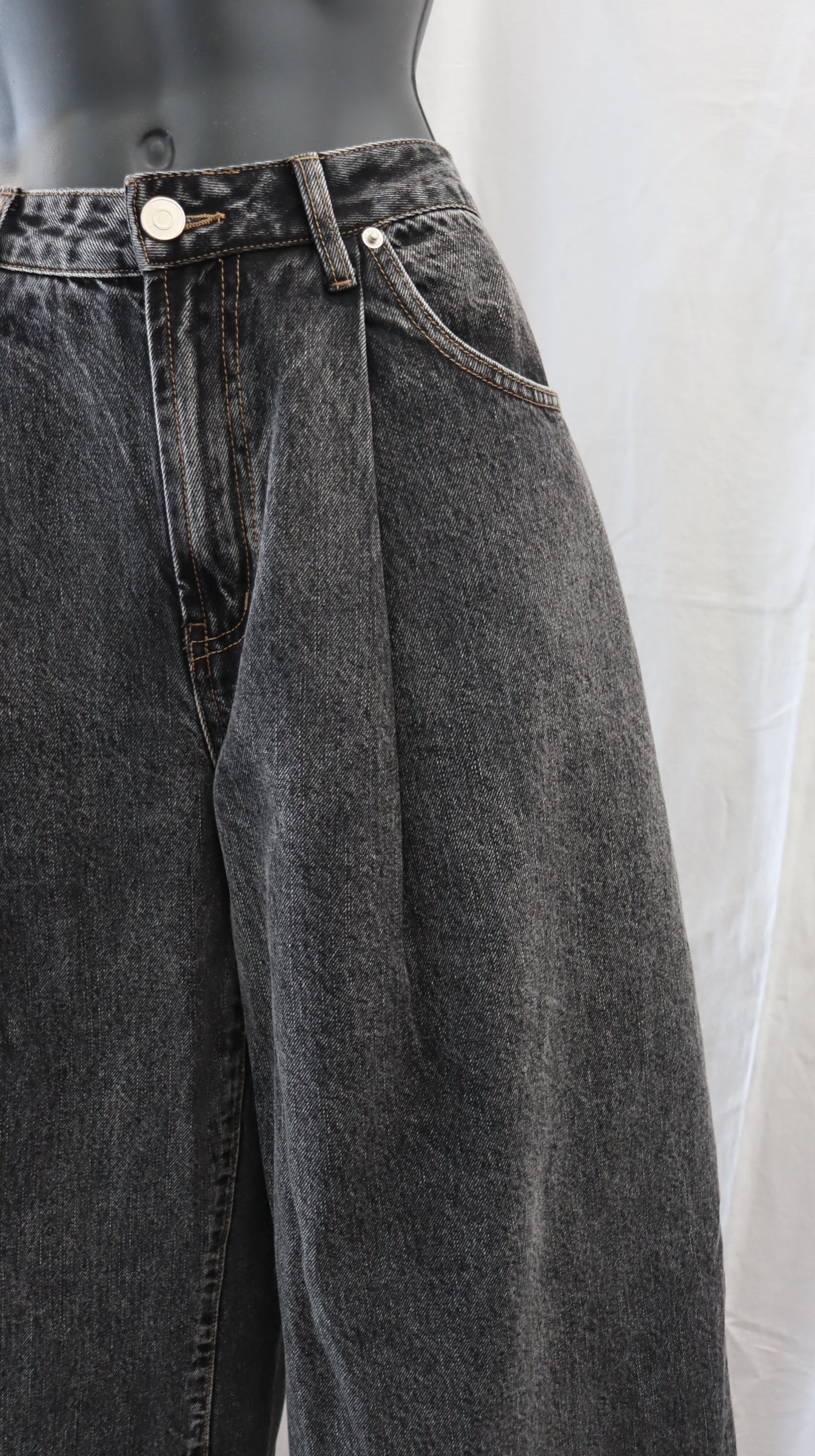 DISSH Jeans 12