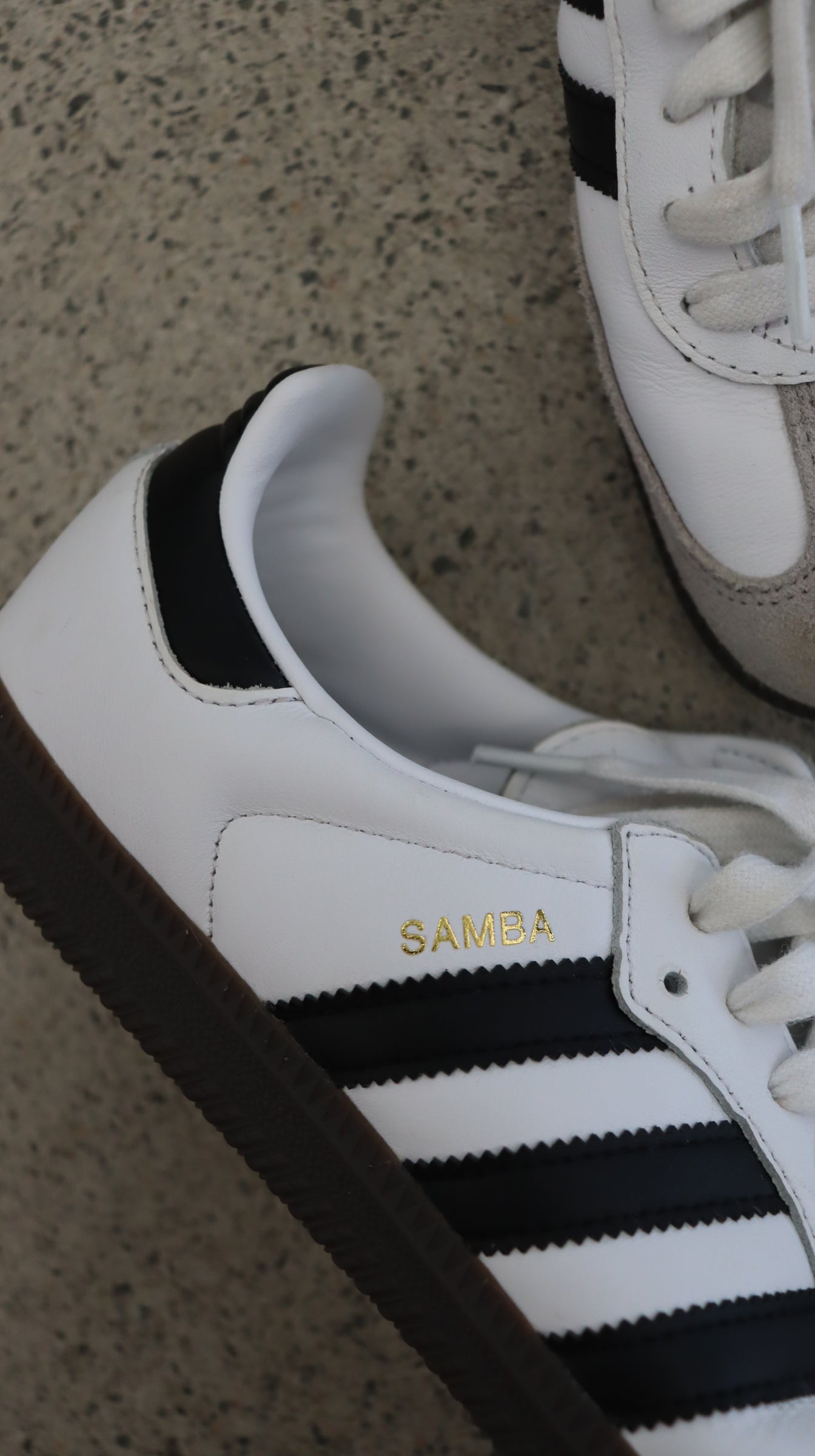 adidas Sneaker 40