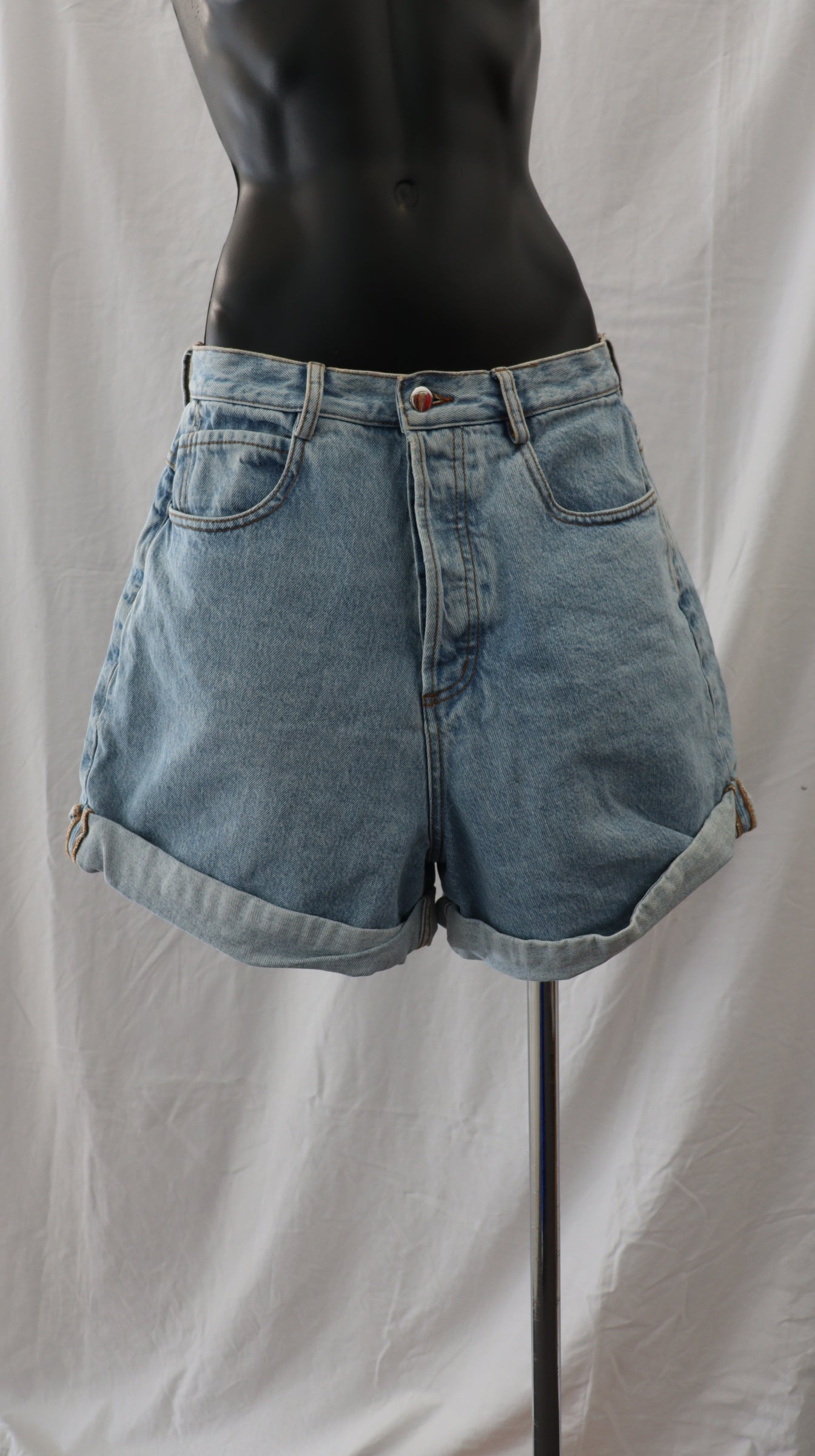 RUBY Shorts 12