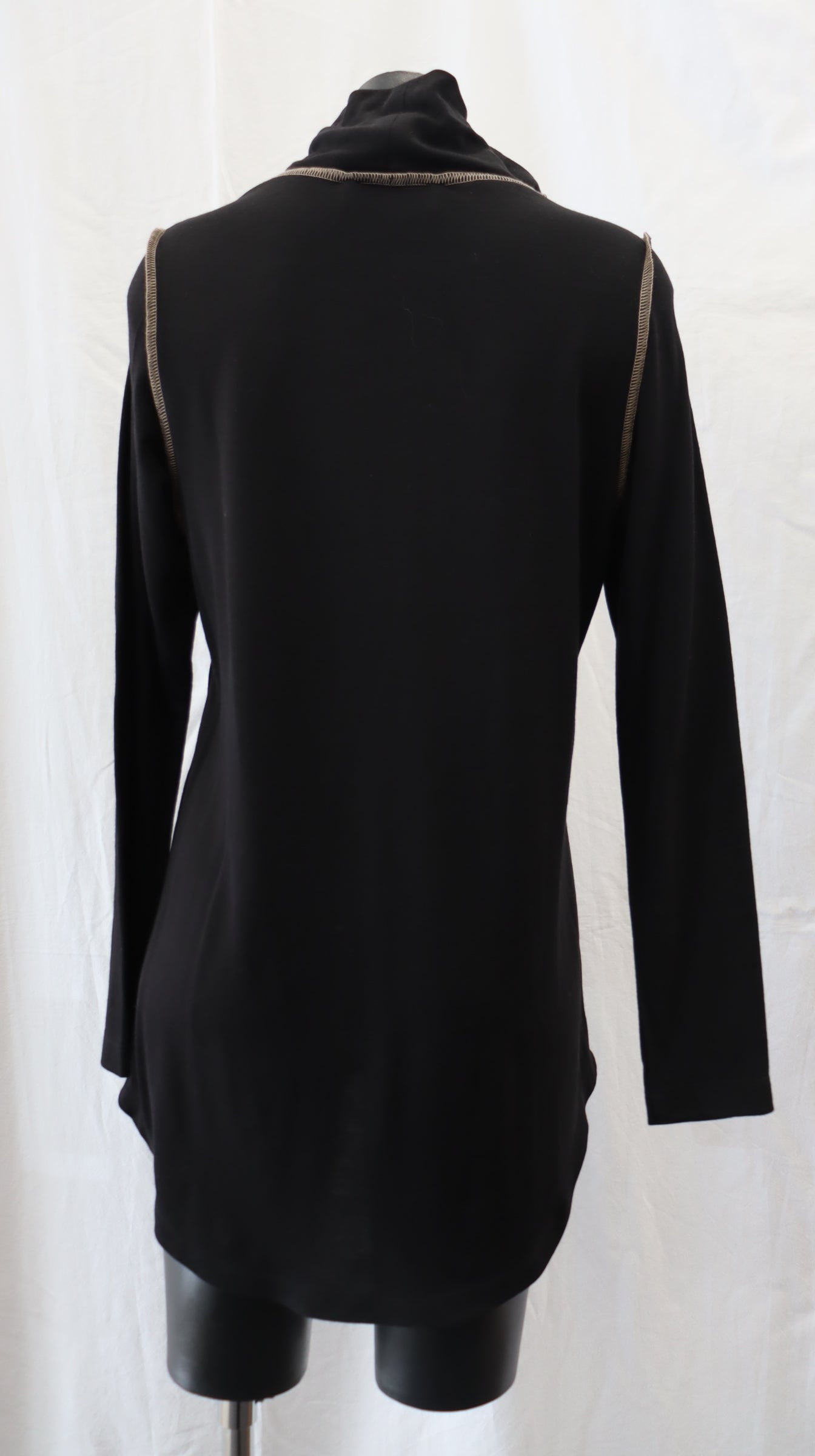 obi new zealand Long Sleeve 10