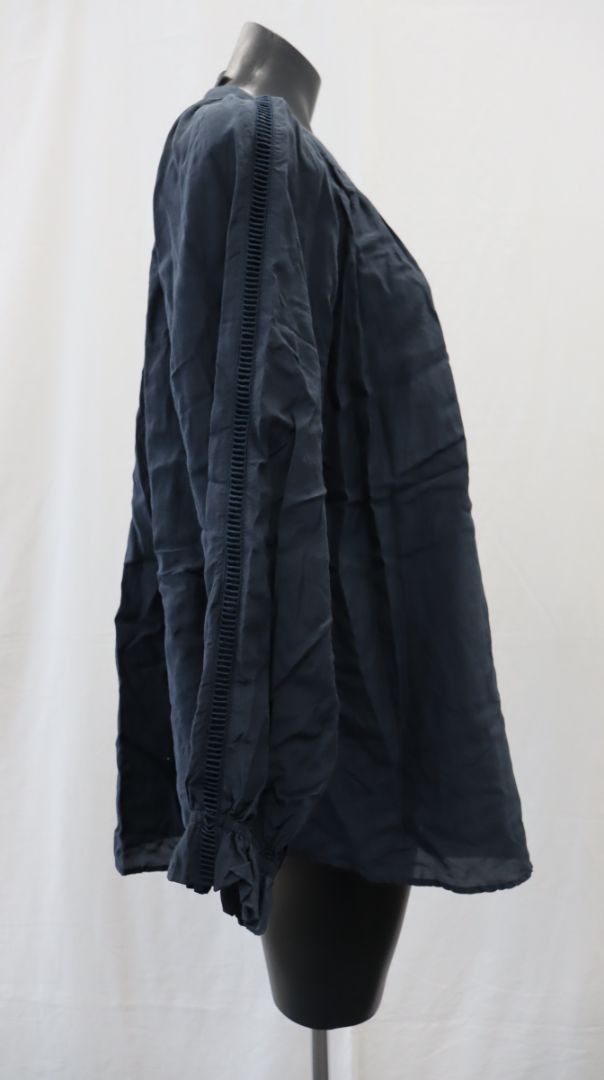 B L A K L U X E Blouse 14