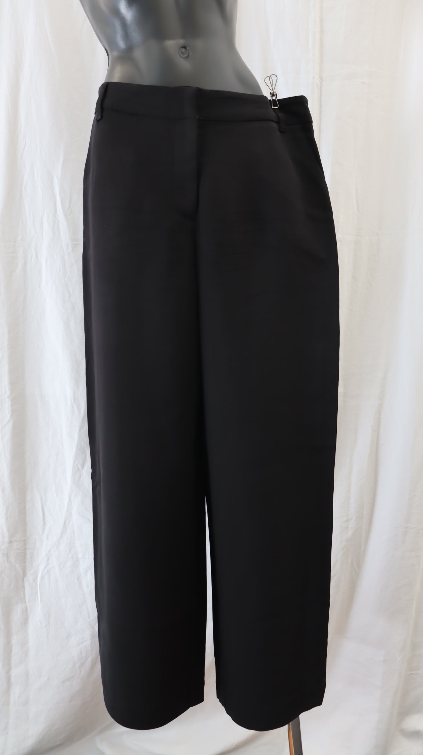 M A X Pants 12