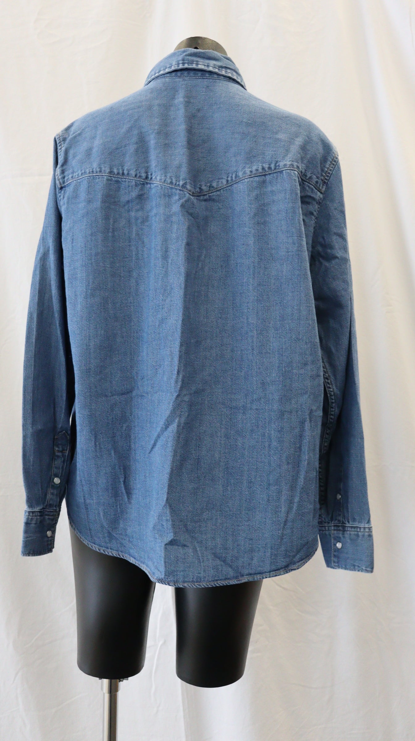 Levi Strauss & CO Button Up XL