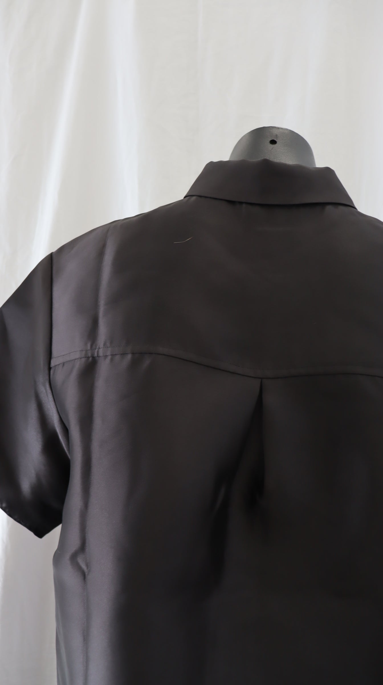 remain Button Up 8