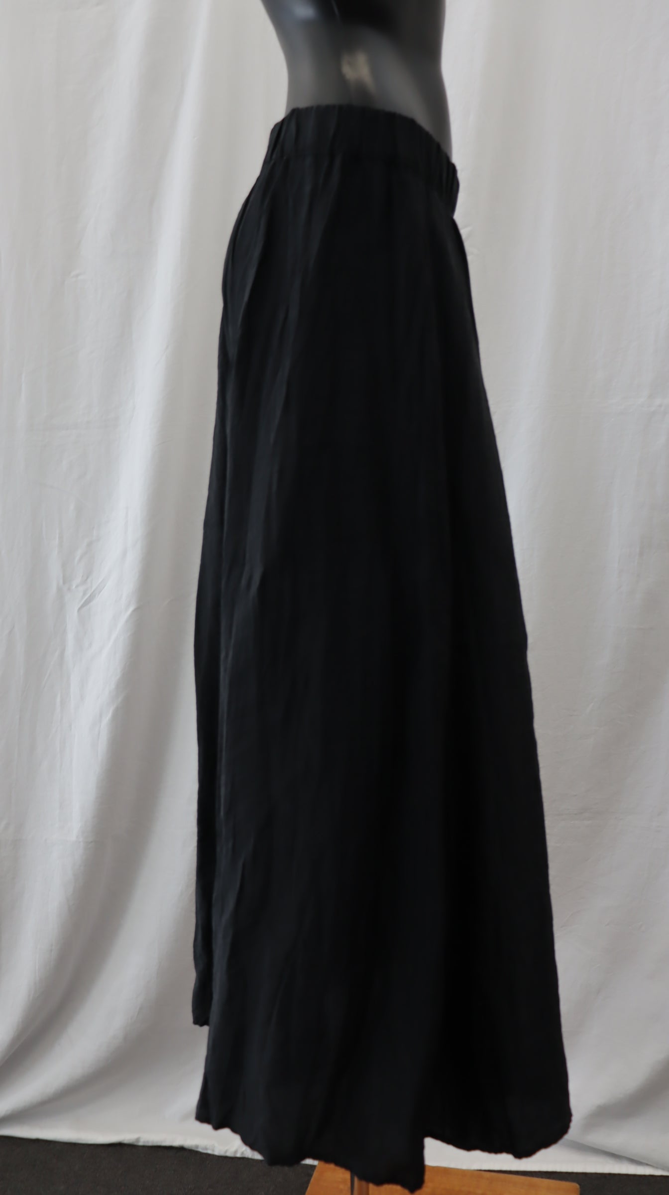 CAROLINE SILLS Midi Skirt 14