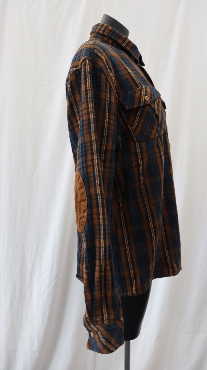JUST ANOTHER FISHERMAN Button Up Mens L