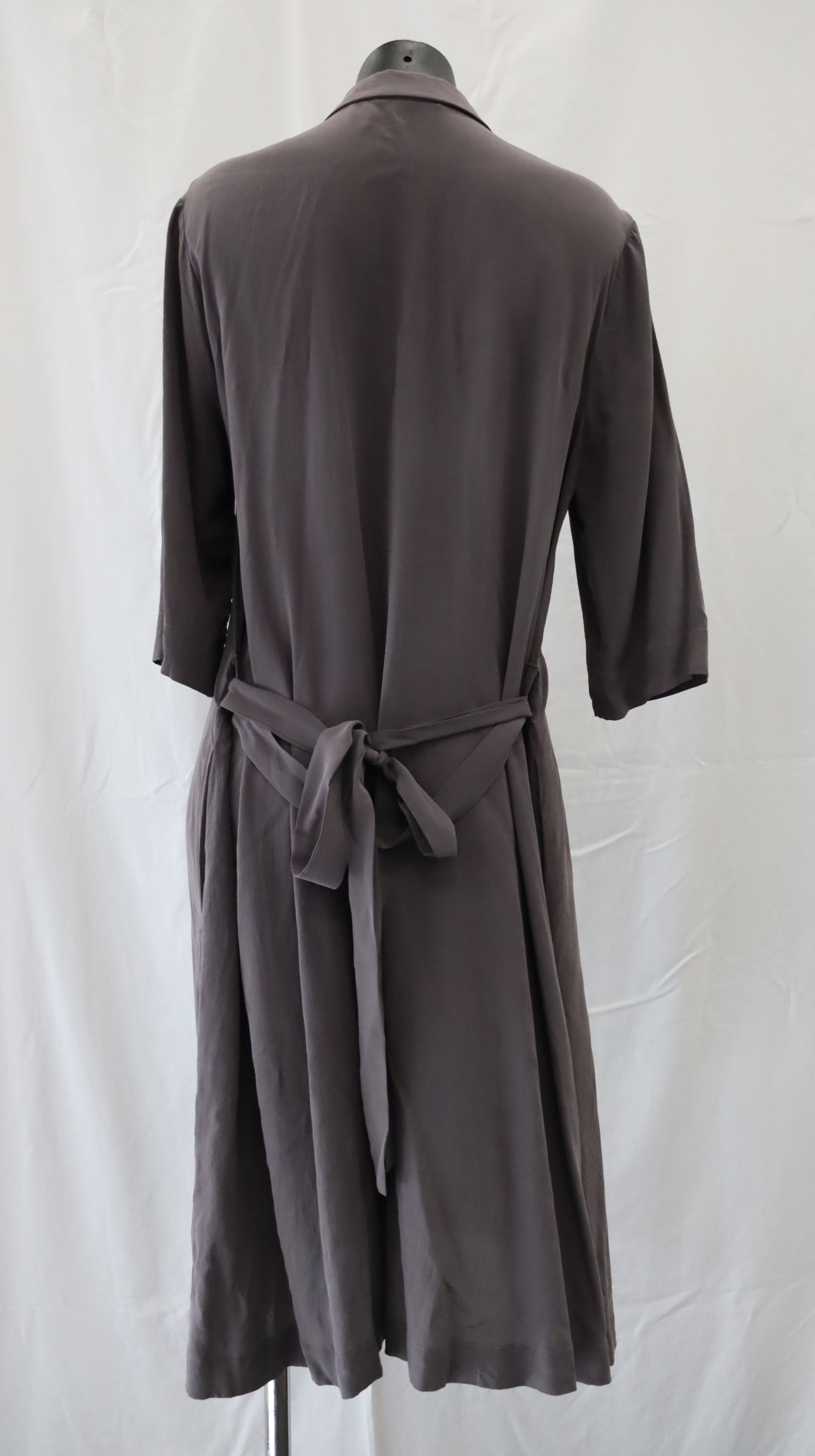INGRID STARNES Midi Dress M