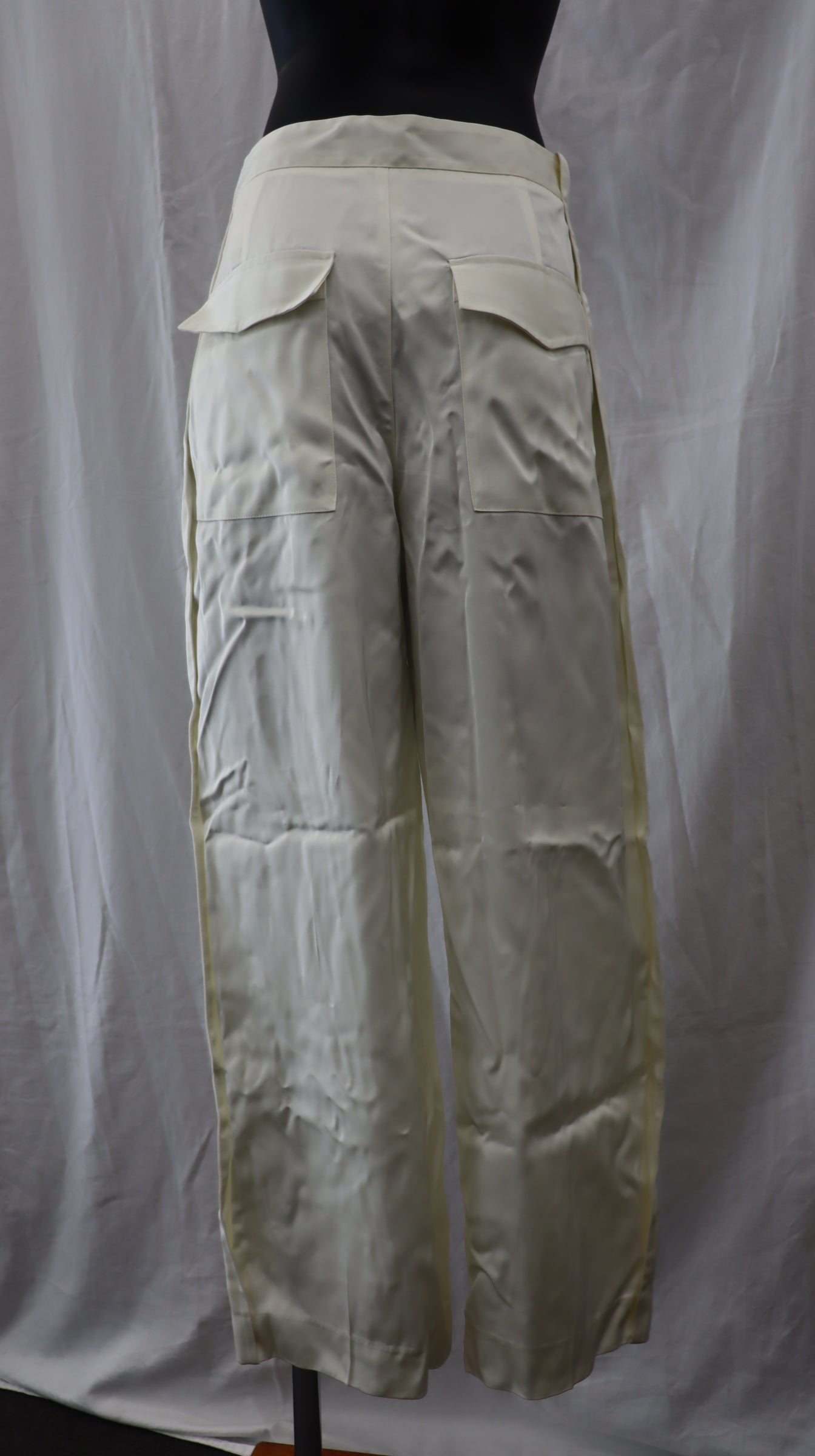 H & M Pants 8