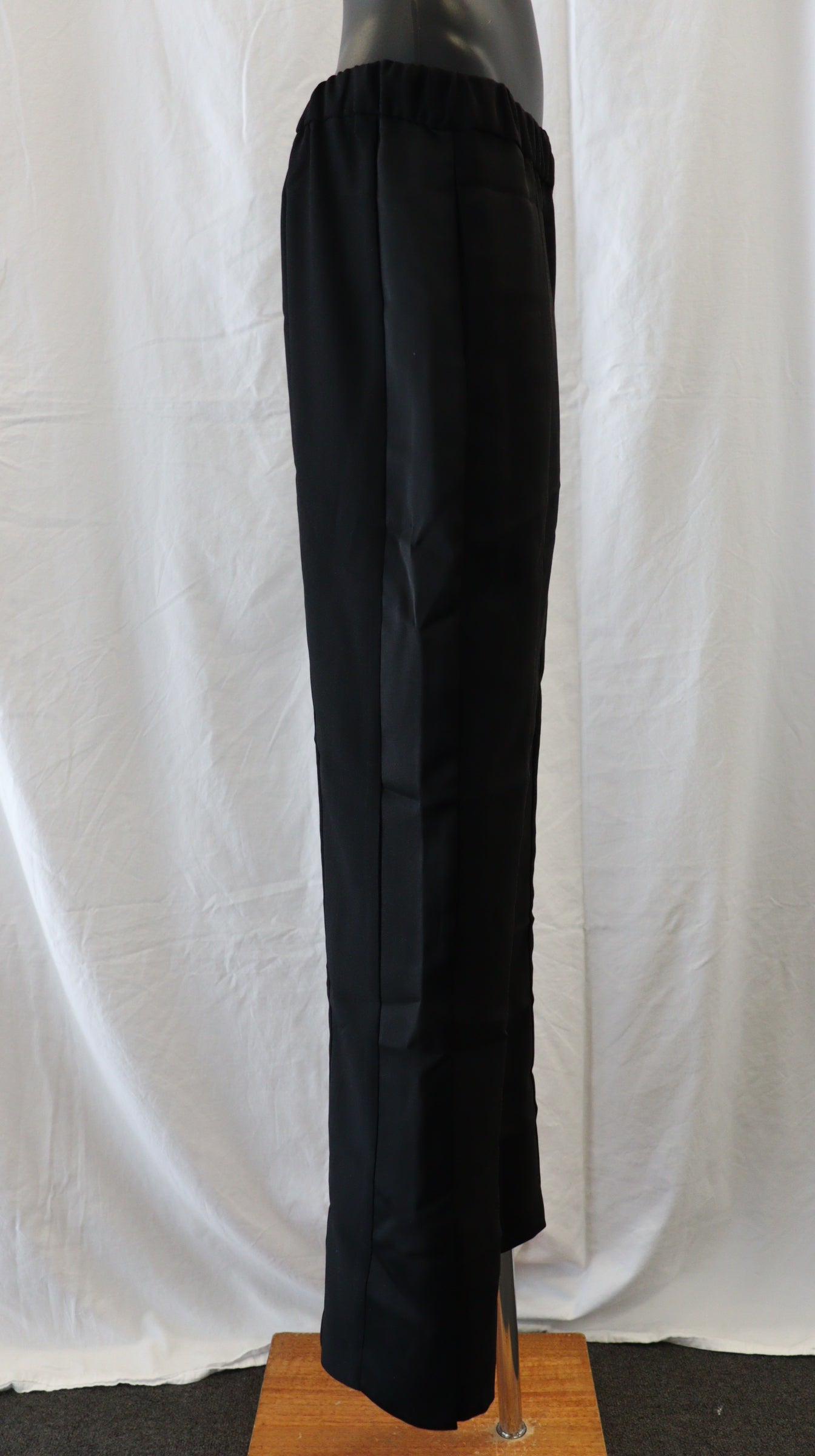 Caitlin Crisp Pants 10