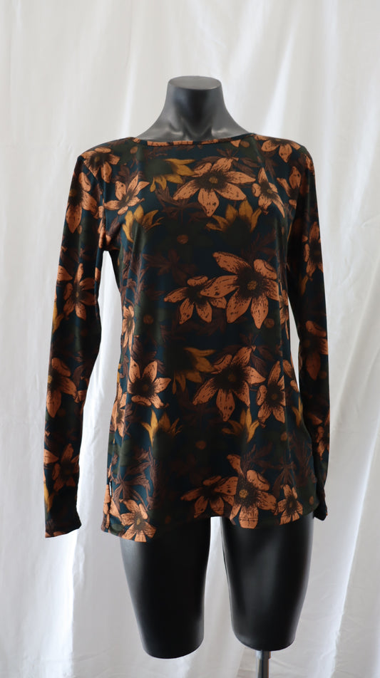NES Long Sleeve M