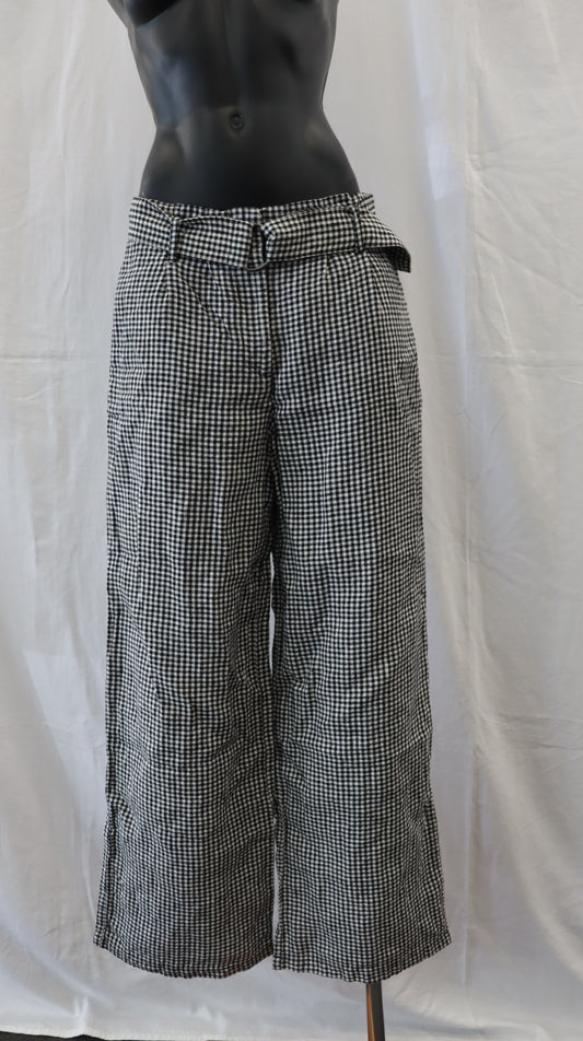 M A X Pants 10