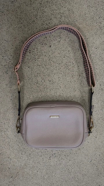 Tony Bianco handbag N/A