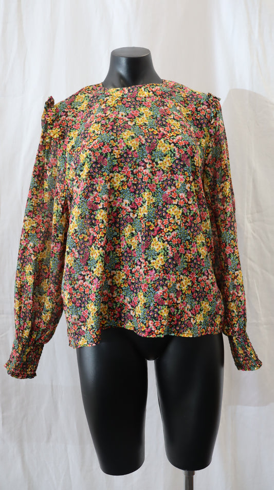 M A X Blouse 10