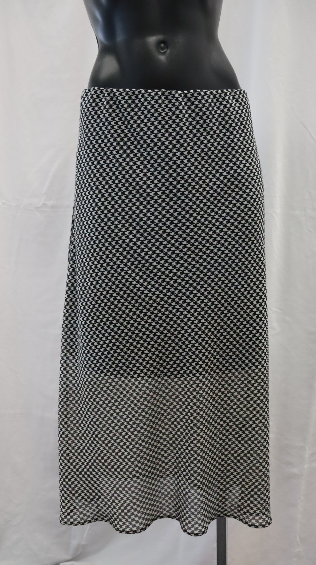 moochi Midi Skirt 14