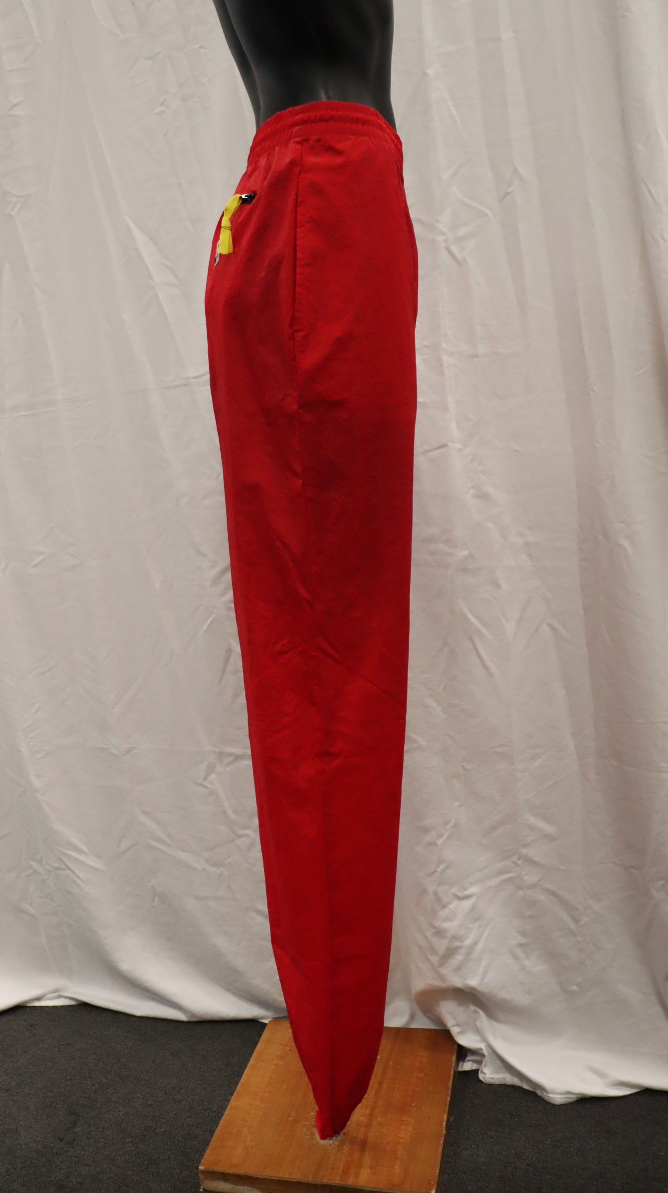 marlboro Pants XL
