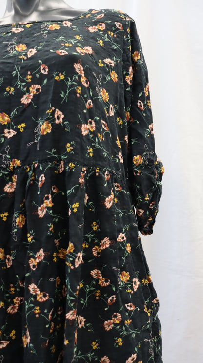 *NO TAG Midi Dress M