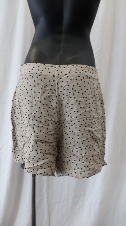moochi Shorts 10