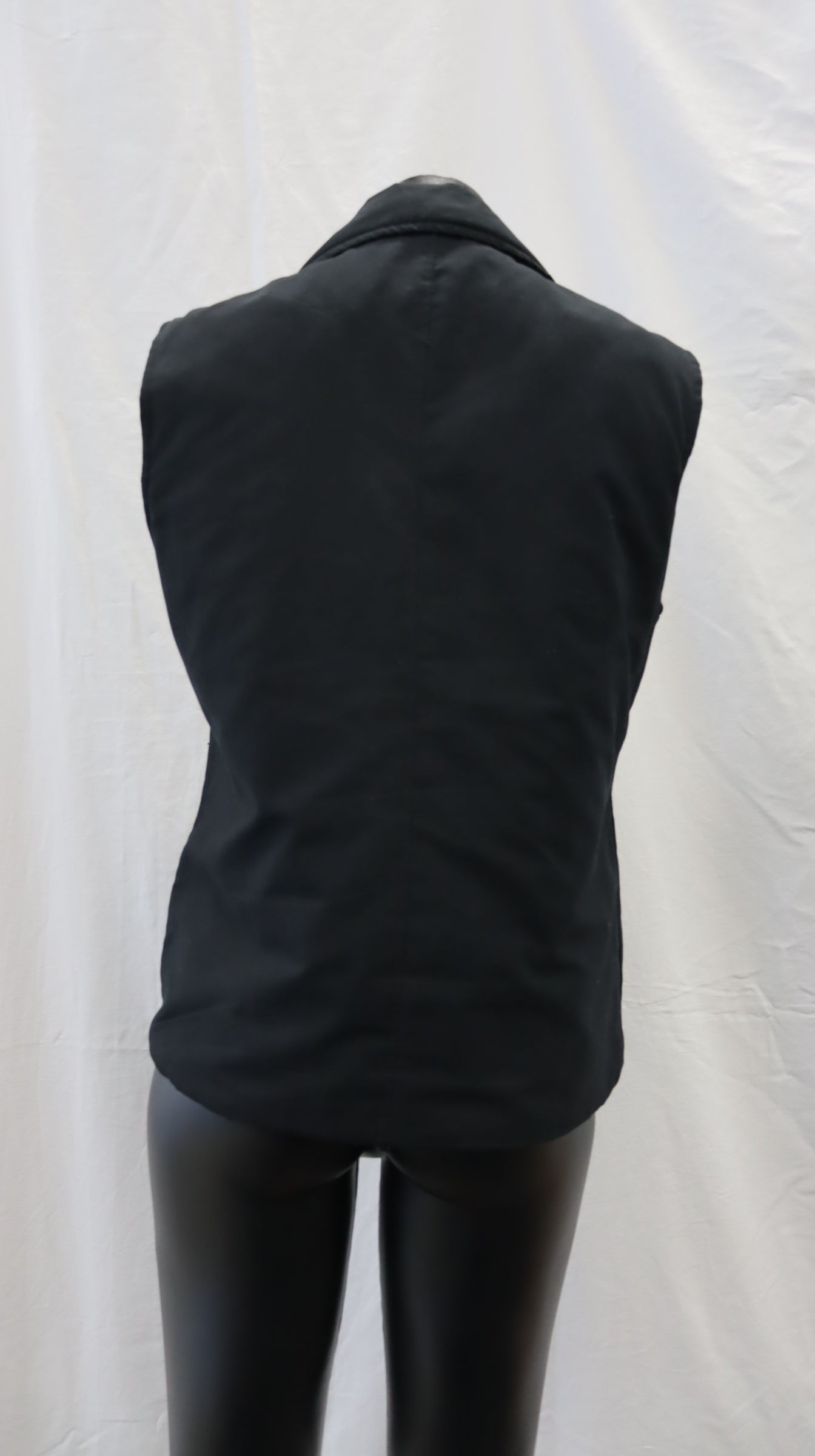 M A X Vest S