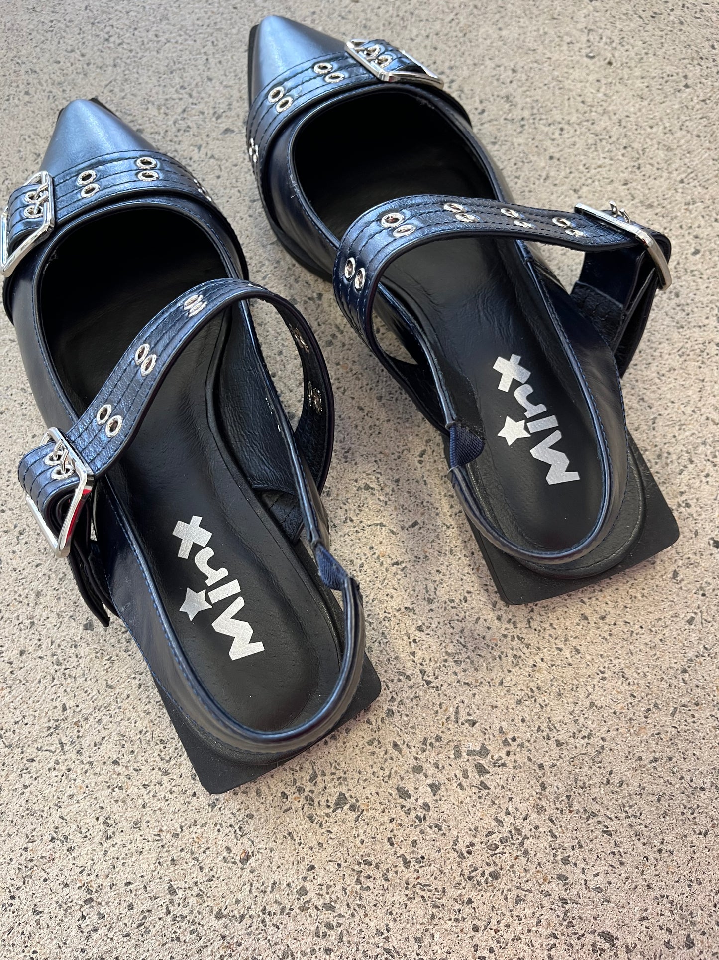 minx Flats 38