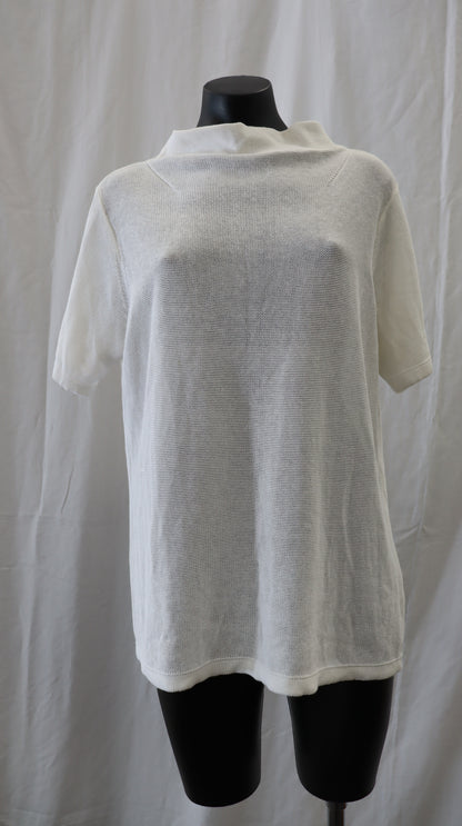 CAROLINE SILLS Top L
