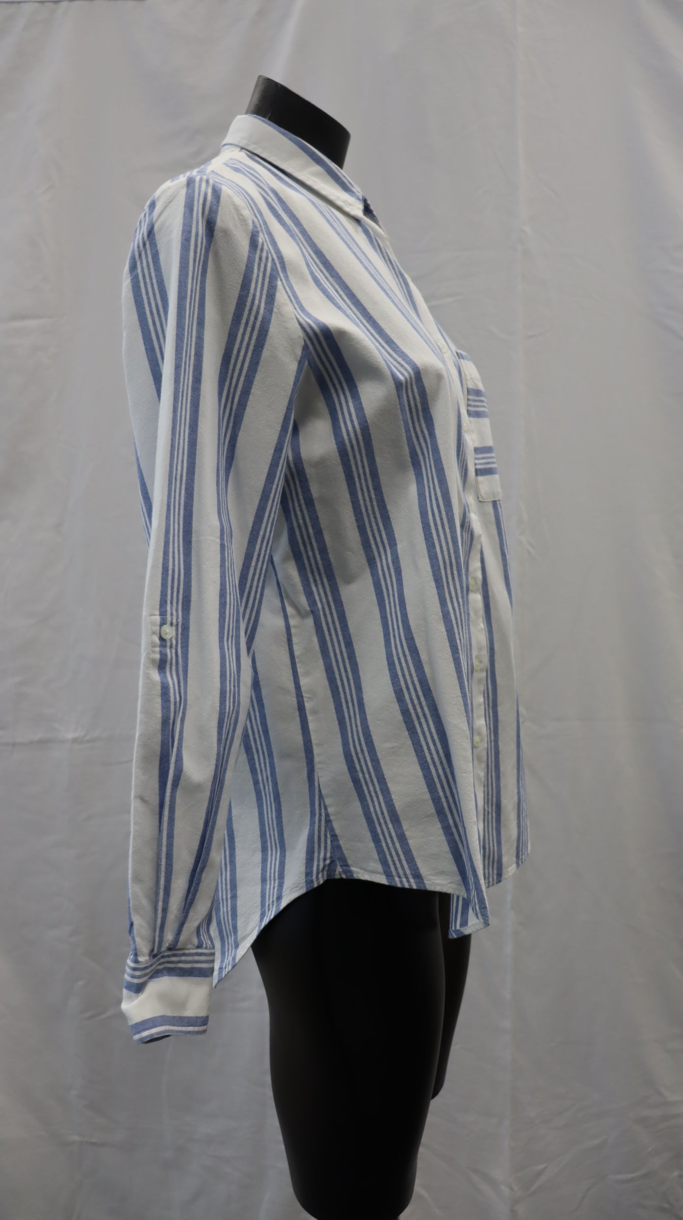 ZARA Button Up S