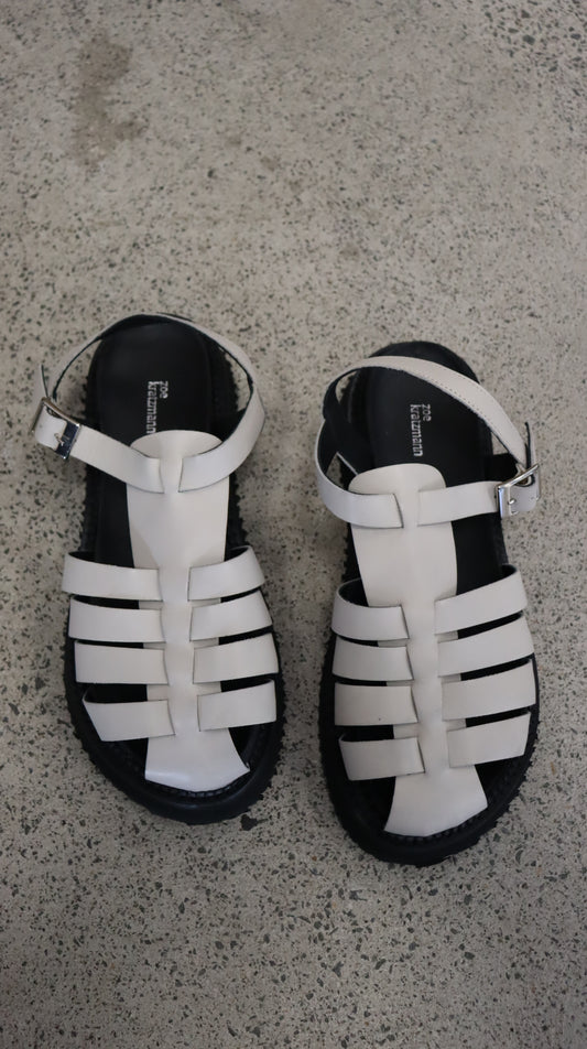 Zoe Kratzmann Sandals 39