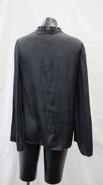 STORM Blouse 8
