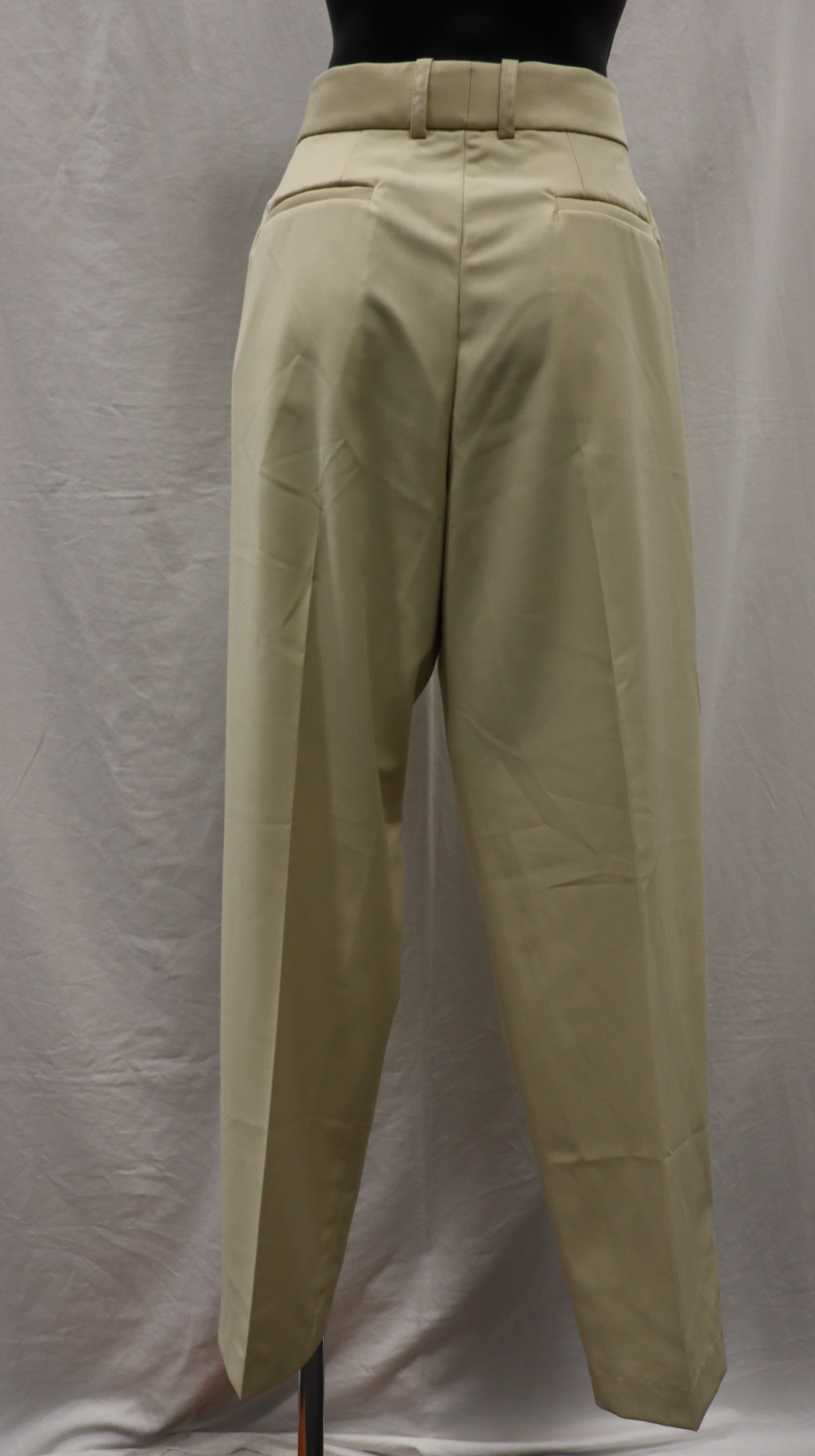Wynn Hamlyn Pants 14
