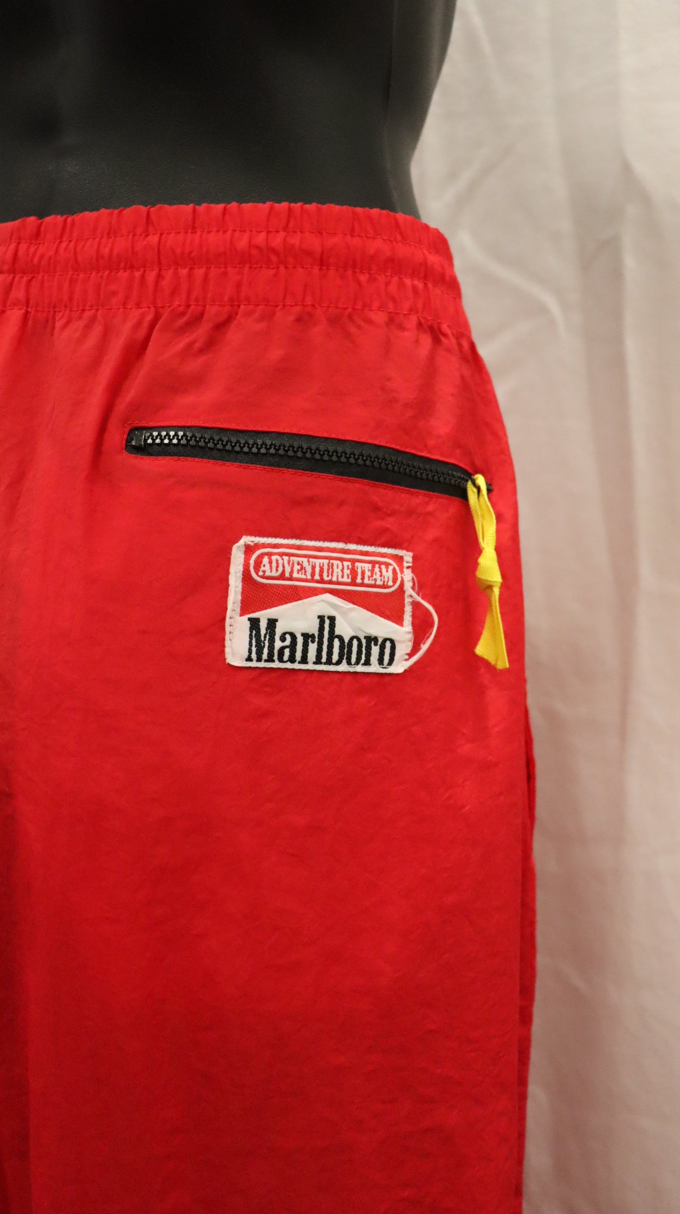 marlboro Pants XL