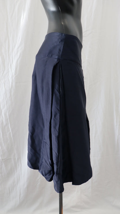 World Mini Skirt L