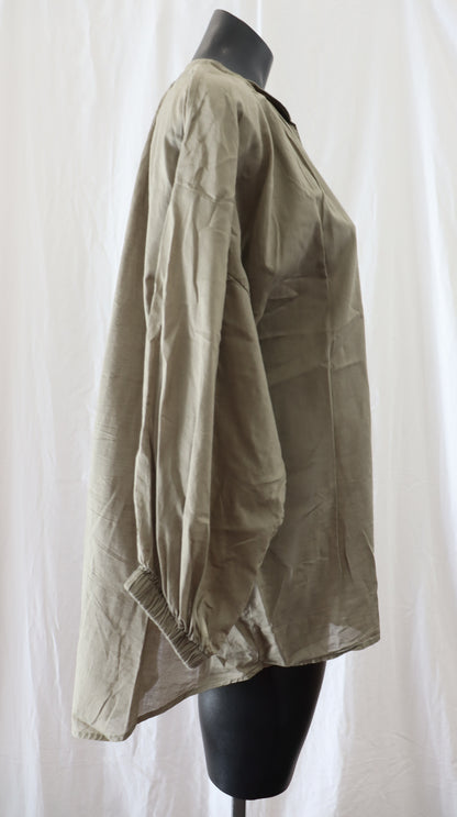 mahsa Button Up M