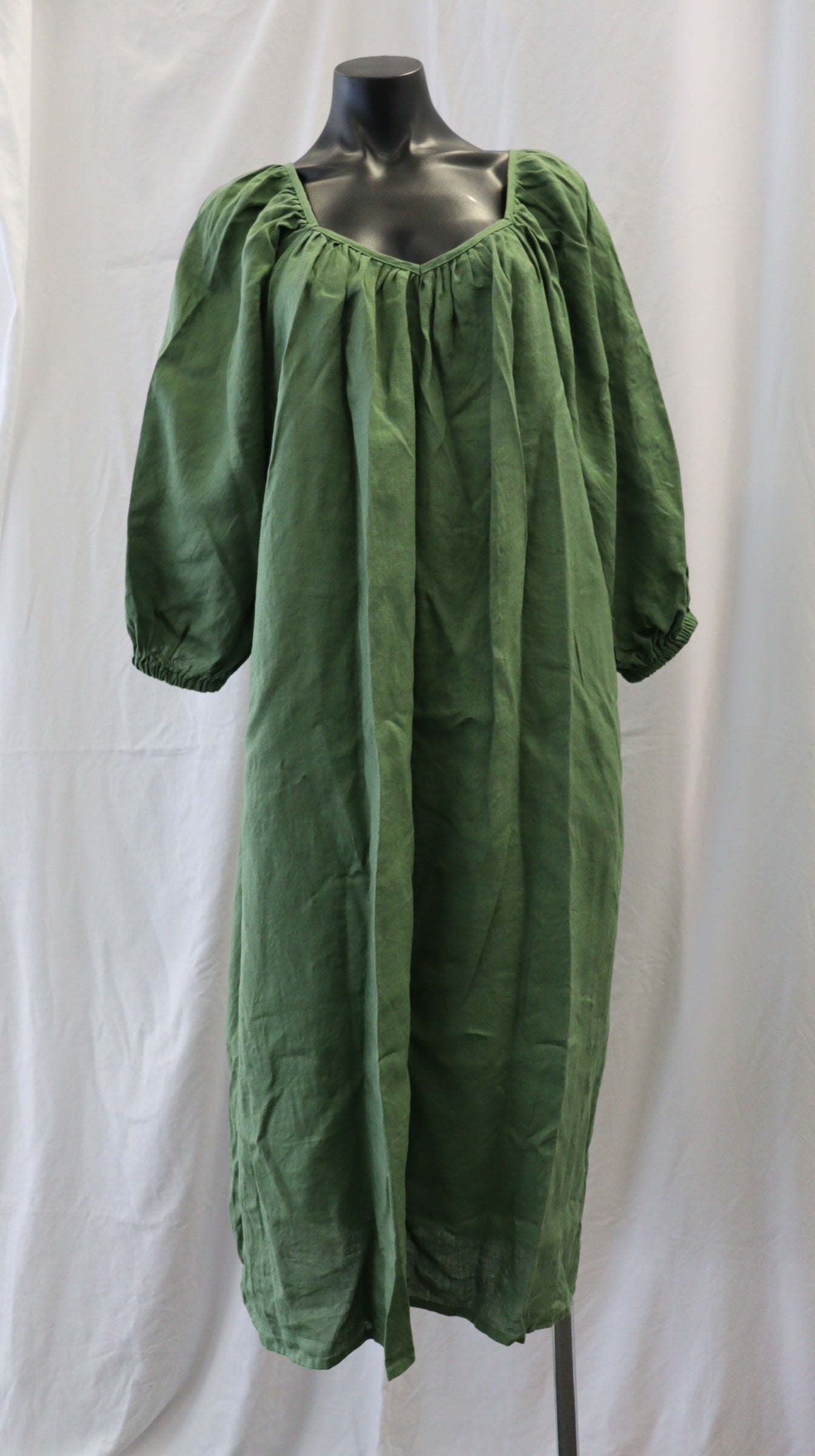 The Tailor & his LOVER Midi Dress xs