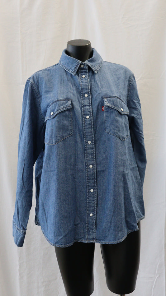 Levi Strauss & CO Button Up XL