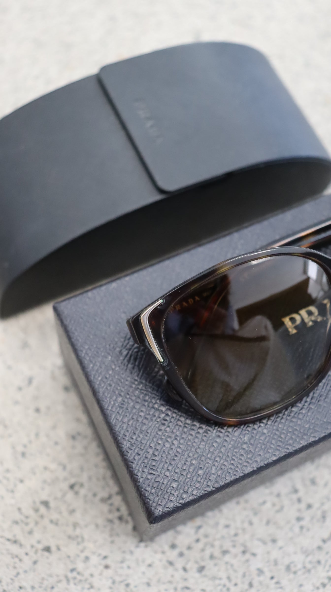 PRADA Sunglasses N/A